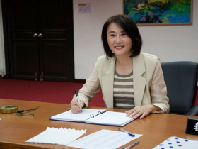 狗仔疑雲後，王鴻薇助理又出事？被爆假提案真索賄藥商230萬！律師：恐觸貪污罪10年以上重刑